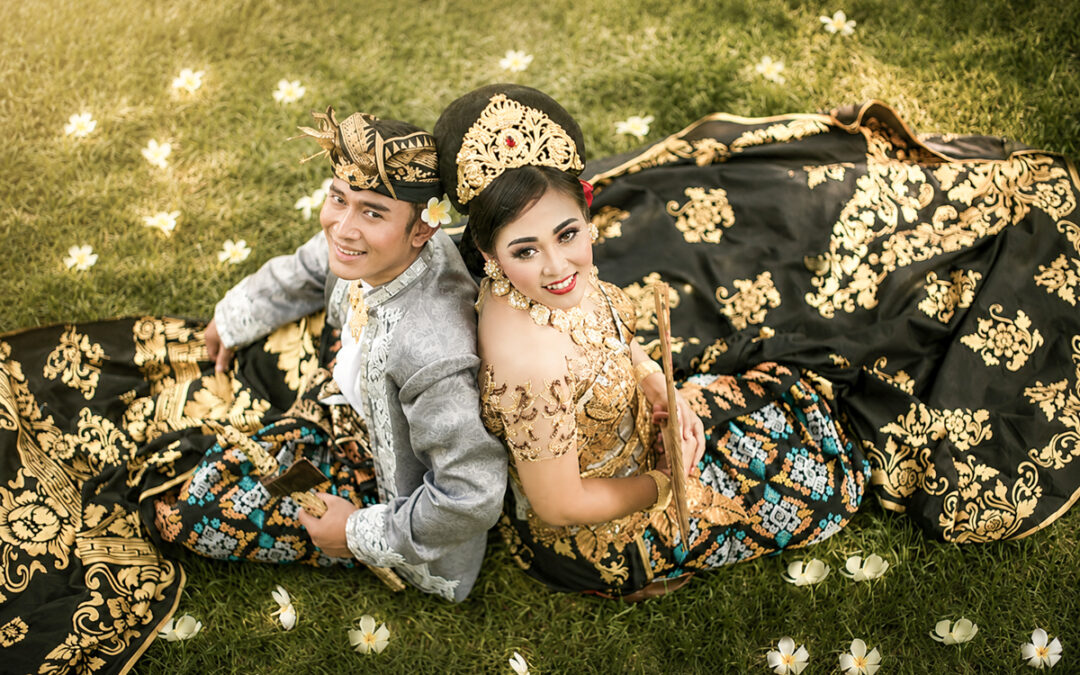 GEK MAS & GUNG ARI